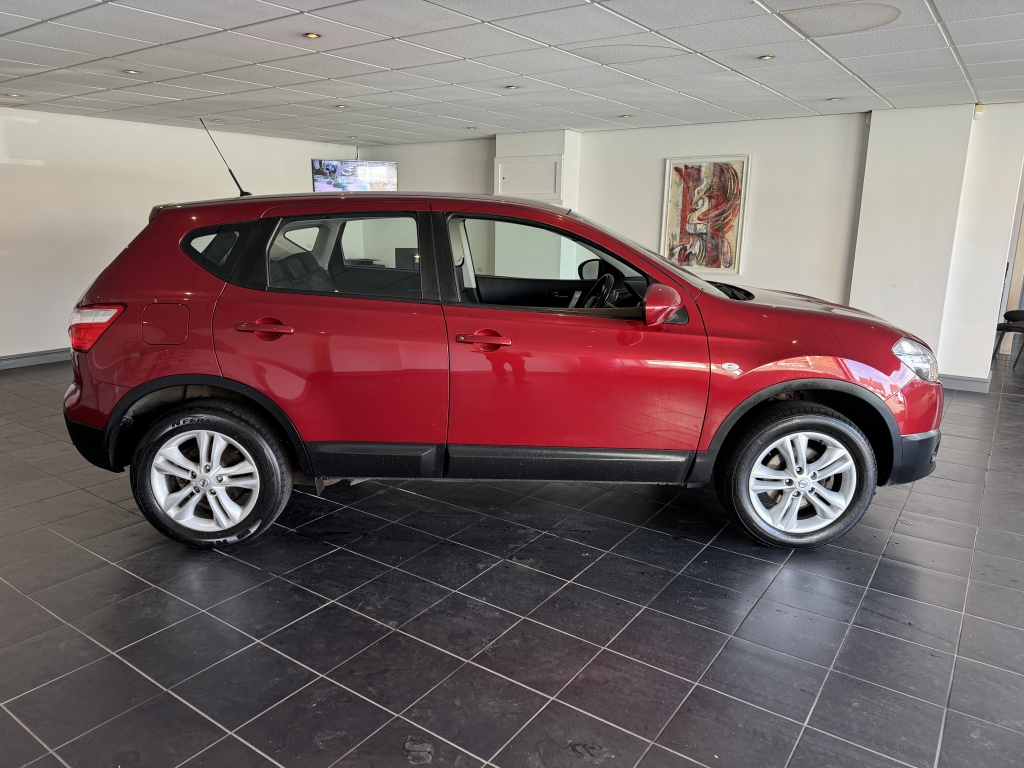 NISSAN QASHQAI 1.6 ACENTA 5DR Manual