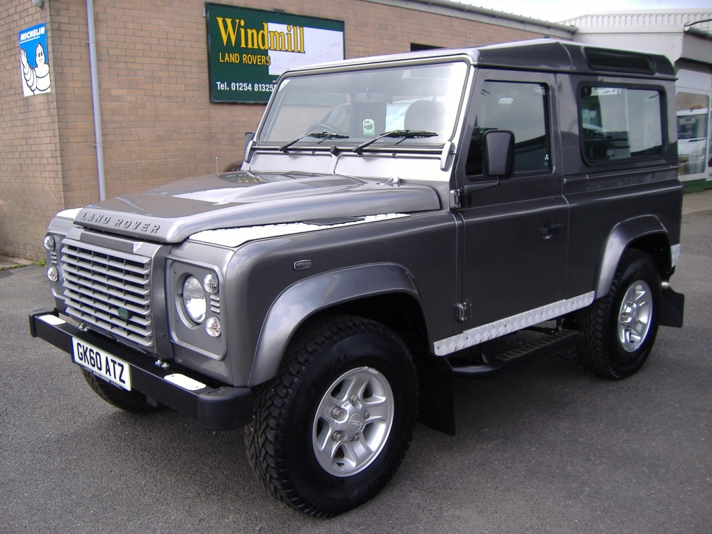 LAND ROVER DEFENDER 90 XS TDCi Station Wagon 2.4 TDCi XS 90 STATION WAGON 3DR Manual