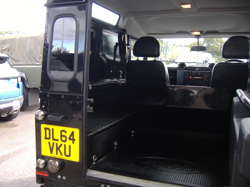 LAND ROVER DEFENDER 90 County TDCi Hardtop 2.2 90 TDCi COUNTY Hardtop