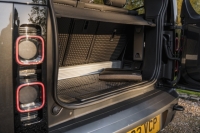 LAND ROVER DEFENDER 110 P525 V8 U