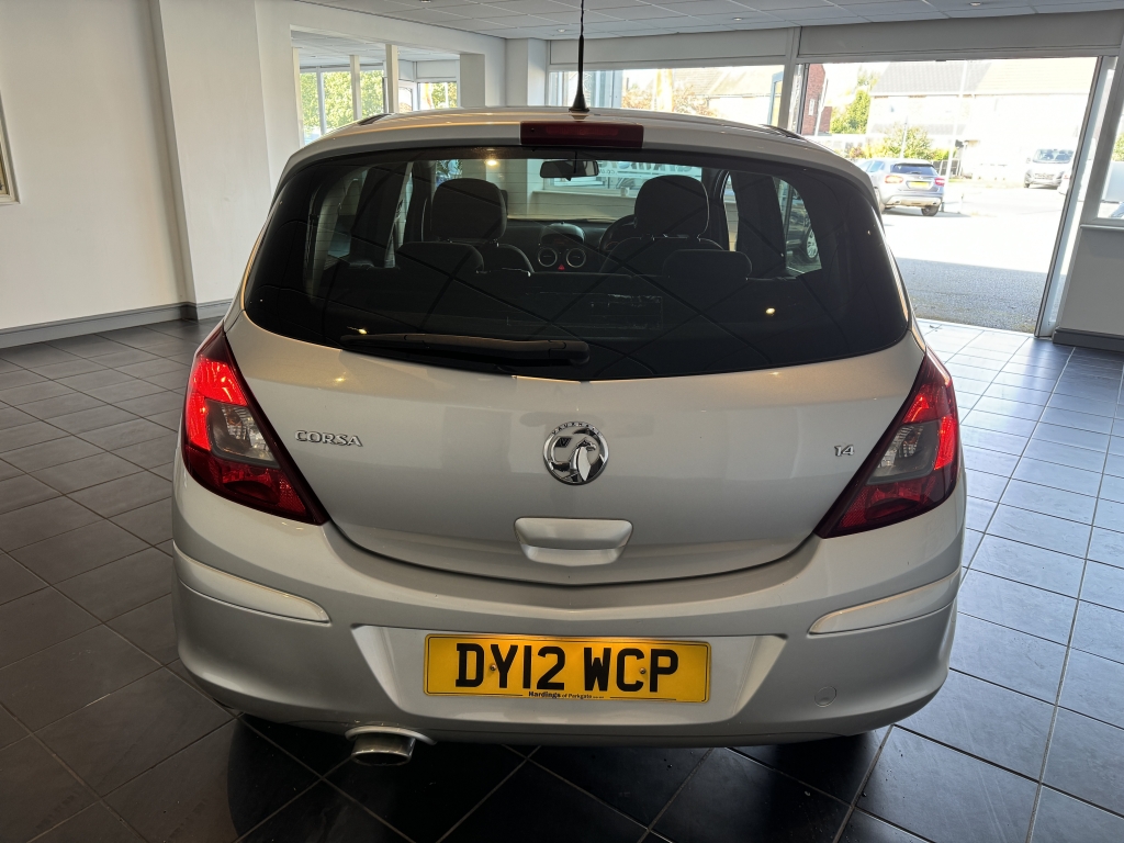 VAUXHALL CORSA 1.4 SXI AC 5DR Manual