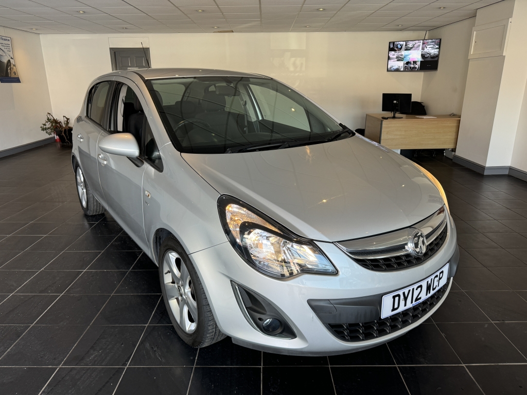 VAUXHALL CORSA 1.4 SXI AC 5DR Manual