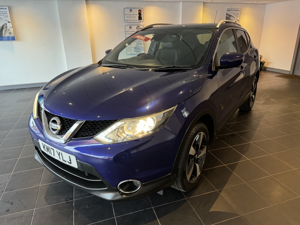 NISSAN QASHQAI 1.5 N-VISION DCI 5DR Manual