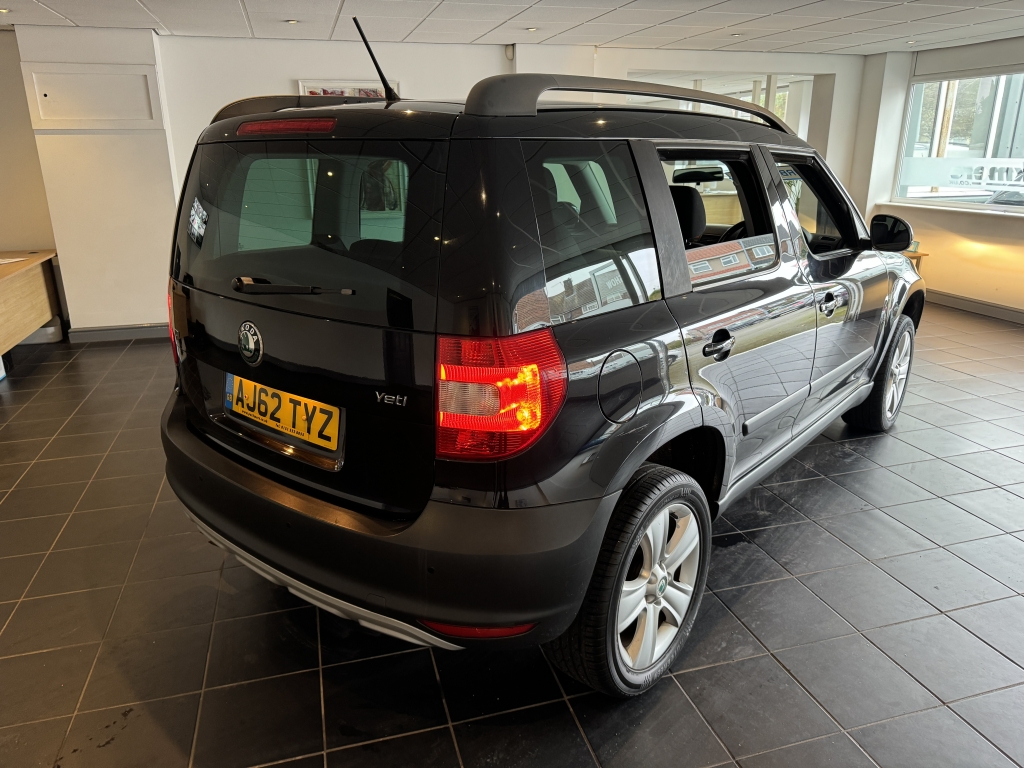 SKODA YETI 2.0 SE TDI CR 5DR Manual