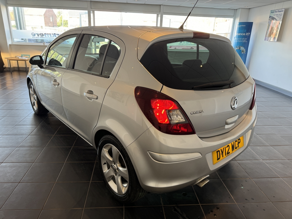 VAUXHALL CORSA 1.4 SXI AC 5DR Manual