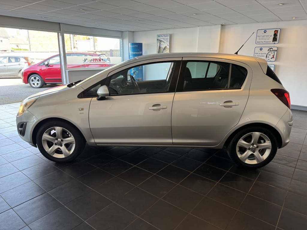 VAUXHALL CORSA 1.4 SXI AC 5DR Manual