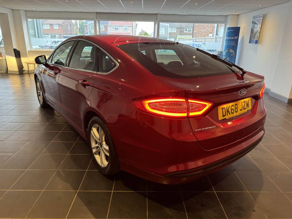 FORD MONDEO 2.0 ZETEC EDITION TDCI 5DR Manual