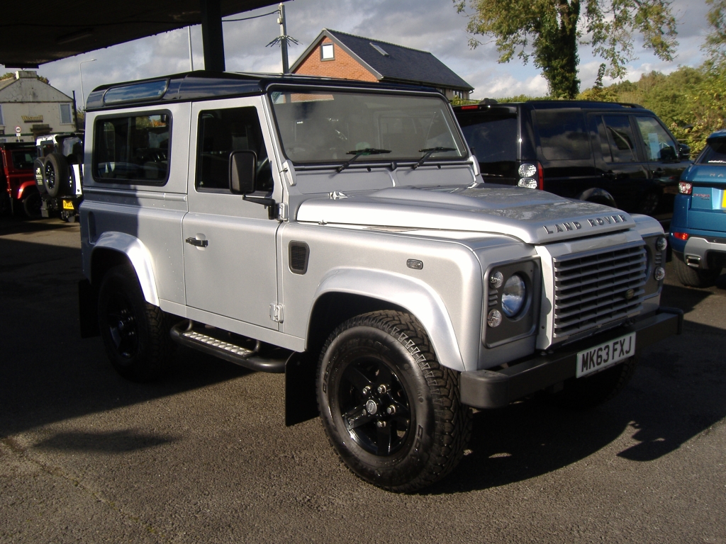 LAND ROVER DEFENDER 90 XS TDCi Station Wagon 2.2 TDCi XS 90 STATION WAGON