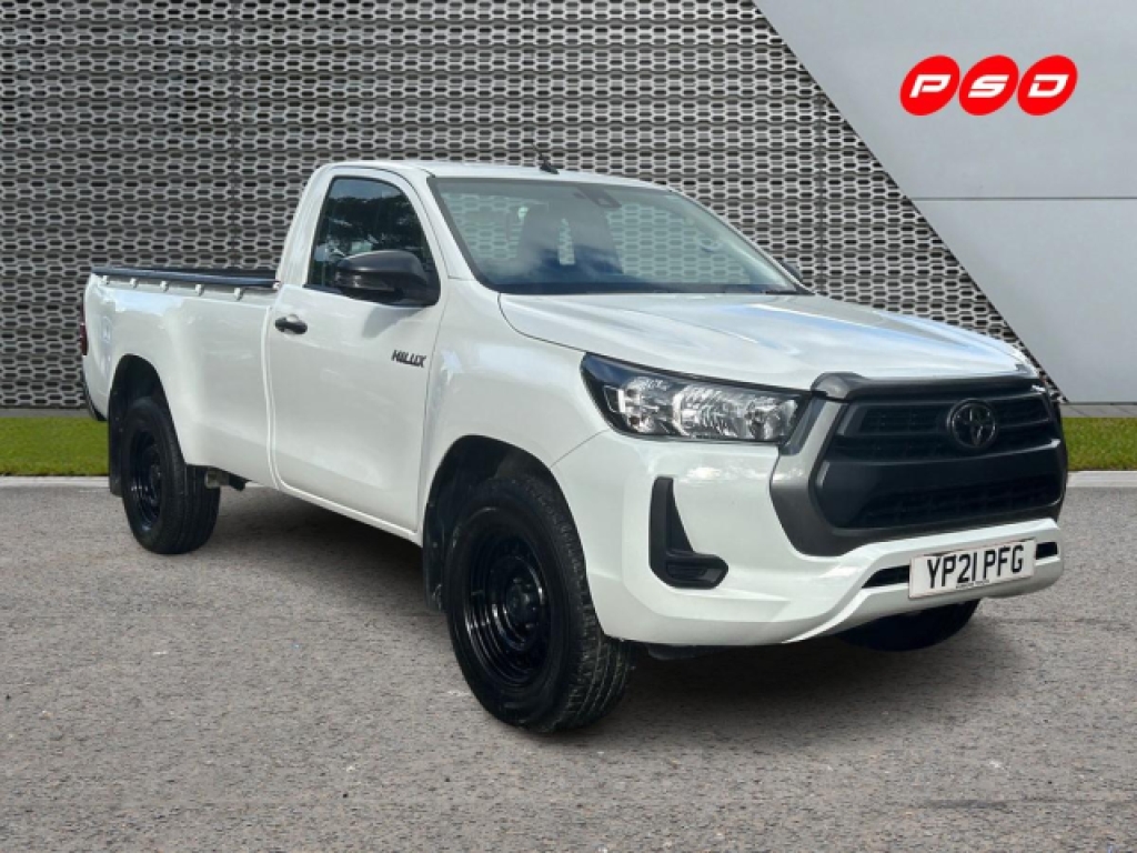 TOYOTA HILUX 2.4 D-4D Active Narrow Body 4WD Euro 6 2dr