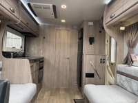 AUTO-SLEEPER Burford Duo 