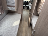 AUTO-SLEEPER Burford Duo 