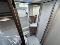 MALIBU FIRST CLASS 640 LE RB GT SKYVIEW 