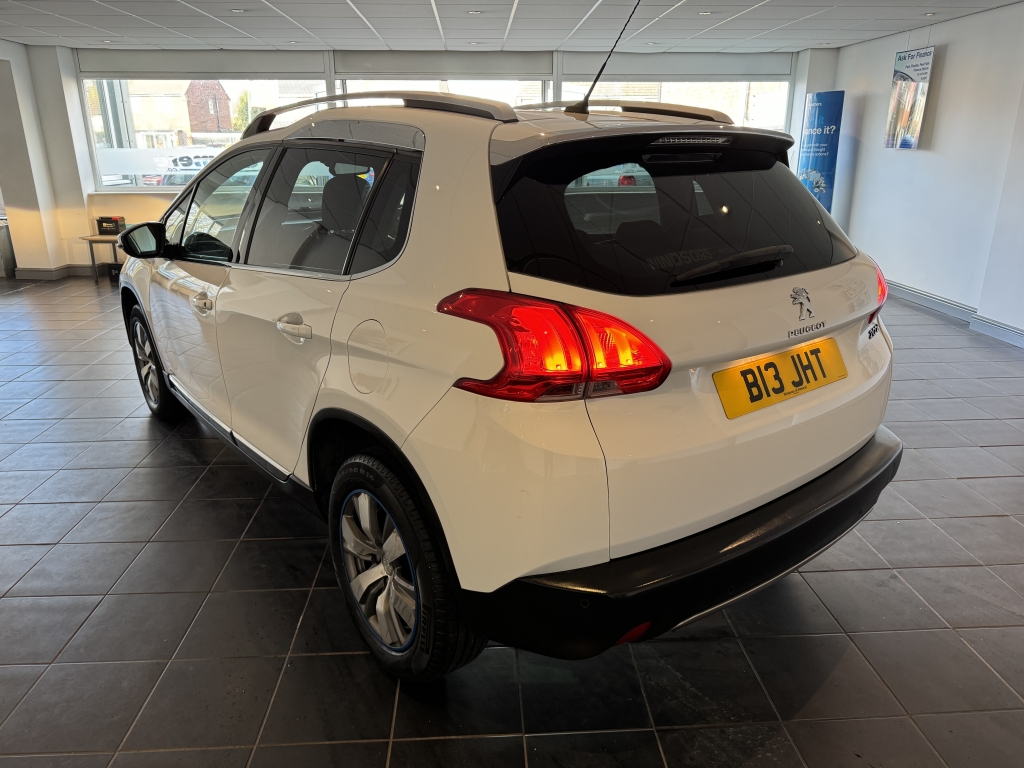 PEUGEOT 2008 1.6 ALLURE 5DR Automatic