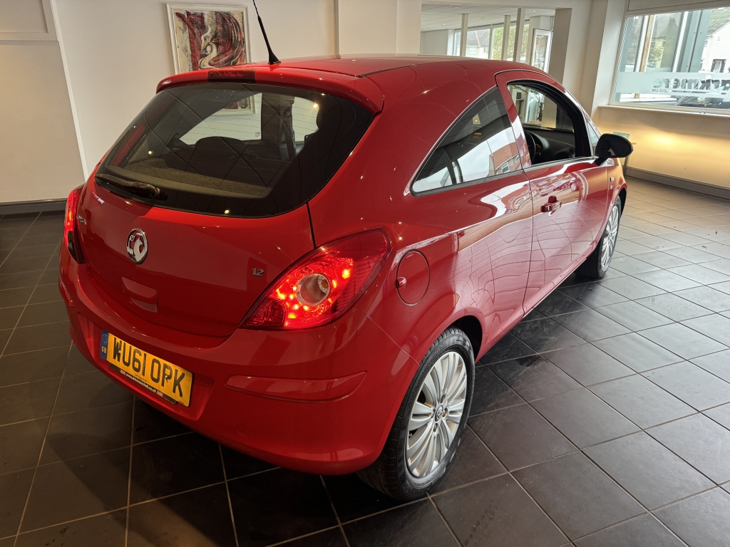 VAUXHALL CORSA 1.2 EXCITE AC 3DR Manual