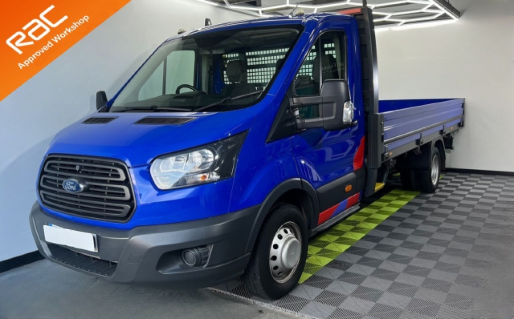 2017 FORD TRANSIT 2.0 350 EcoBlue Chassis Cab 2dr Diesel Manual RWD L4 H1 Euro 6 (130 ps) | 42,016 