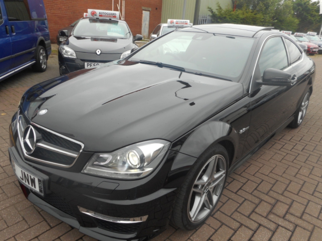 2014 MERCEDES-BENZ C-CLASS 6.2 C63 AMG 2d AUTO 457 BHP FULL PAN ROOF !!! HUGE SPEC | 5,500 