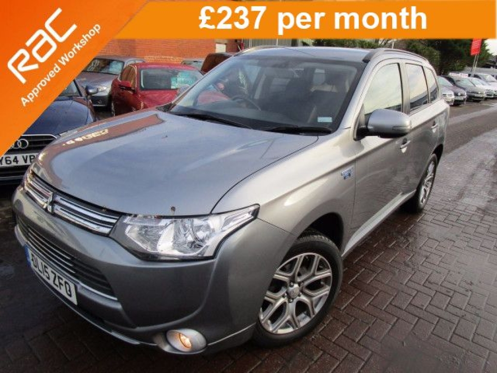 2015 MITSUBISHI OUTLANDER 2.0 PHEV GX 3H 5d AUTO 162 BHP AUTOMATIC HYBRID | 29,500 