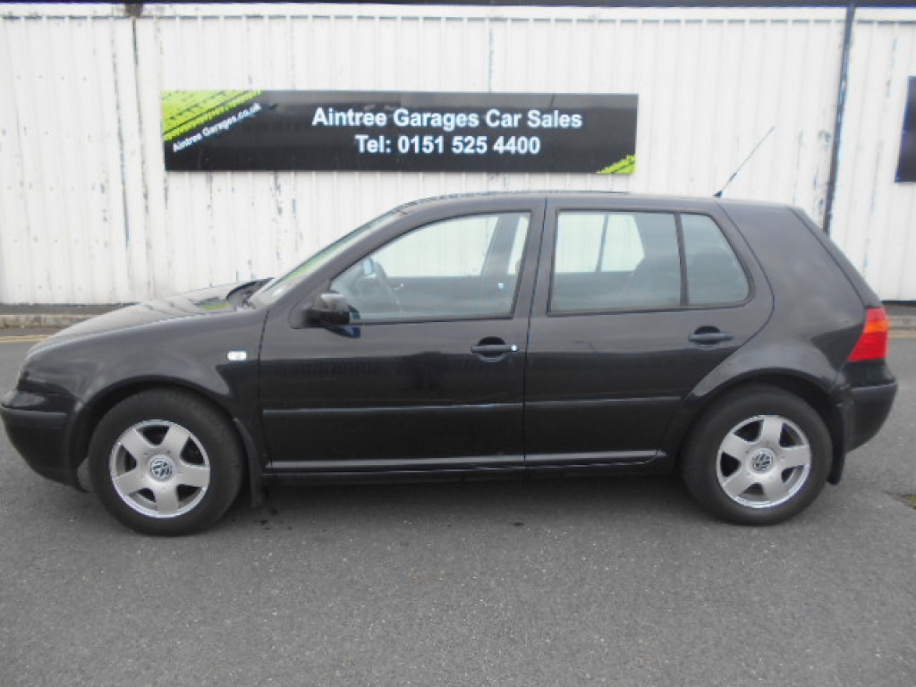 1999 VOLKSWAGEN GOLF 1.6 SE 5d 99 BHP Low tax and insurance | 115,000 