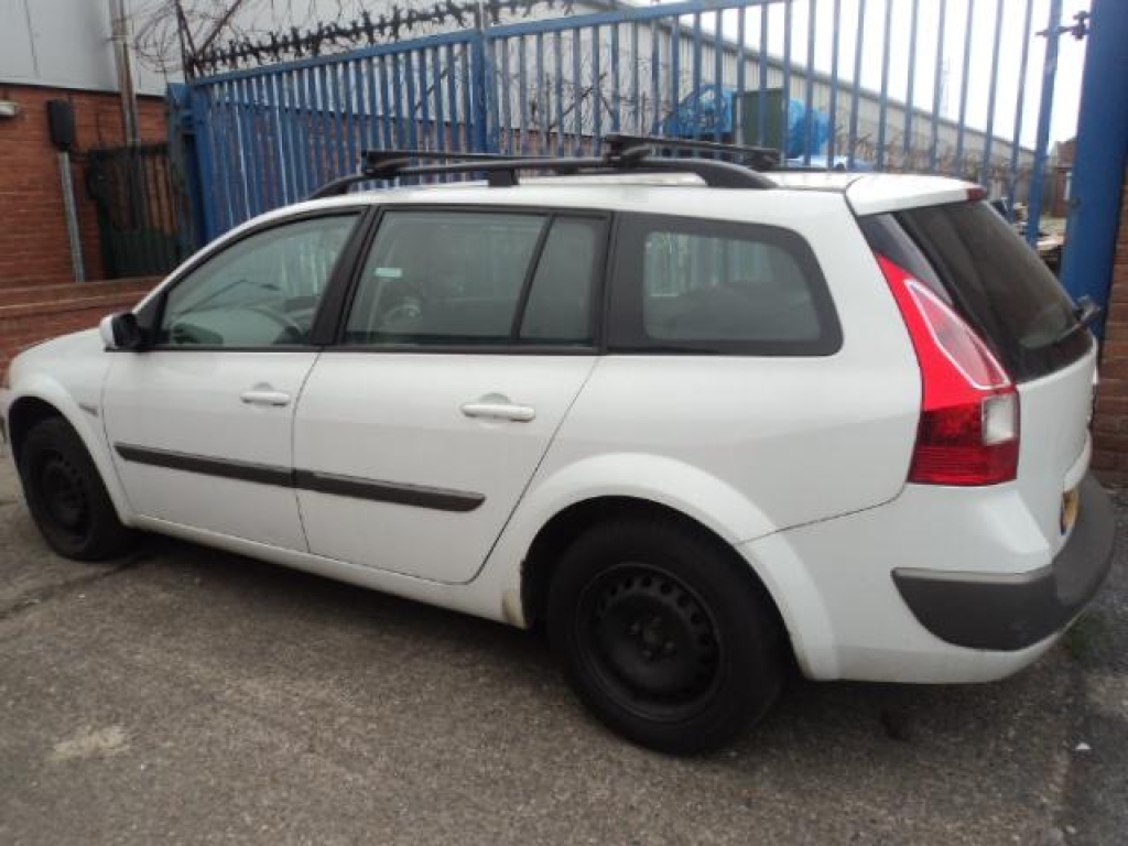 2007 RENAULT MEGANE 1.5 EXPRESSION DCI 5d 86 BHP px bargain | 0 