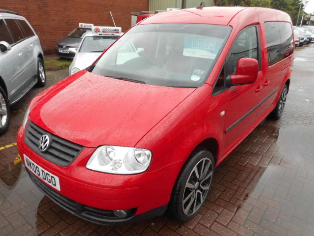 2009 VOLKSWAGEN CADDY MAXI 1.9 LIFE TDI DSG 5d AUTO 103 BHP WHEEL CHAIR ACCESS | 93,000 