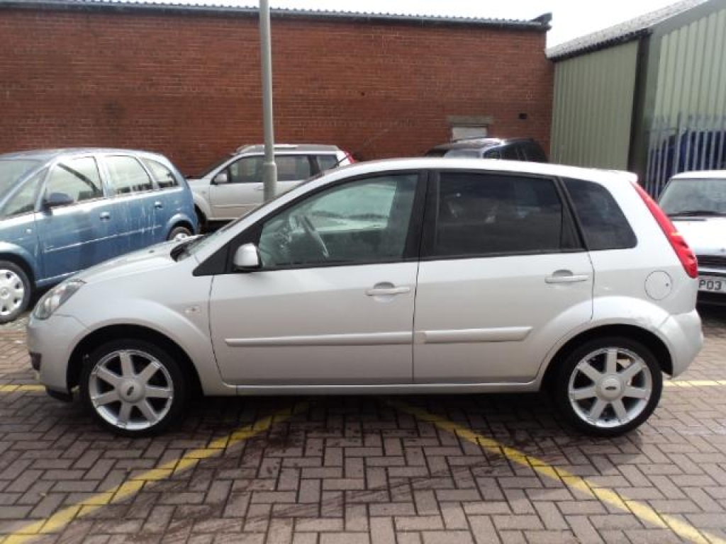 2007 FORD FIESTA 1.4 ZETEC CLIMATE TDCI 5d 68 BHP 60 mpg low tax | 69,000 