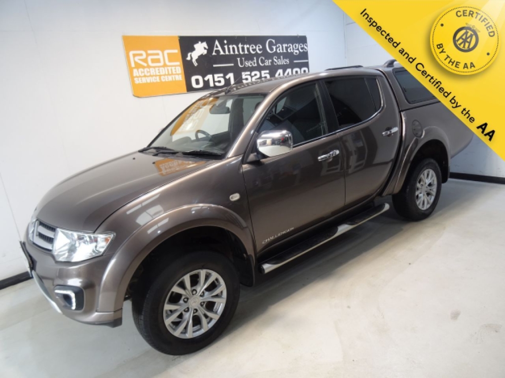 2015 MITSUBISHI L200 2.5 DI-D 4X4 CHALLENGER LB DCB 175 BHP | 55,300 