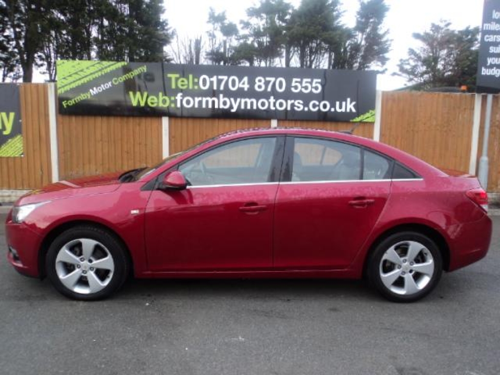 2010 CHEVROLET CRUZE 2.0 LT VCDI 4d 148 BHP SAT NAV DIESEL | 31,000 