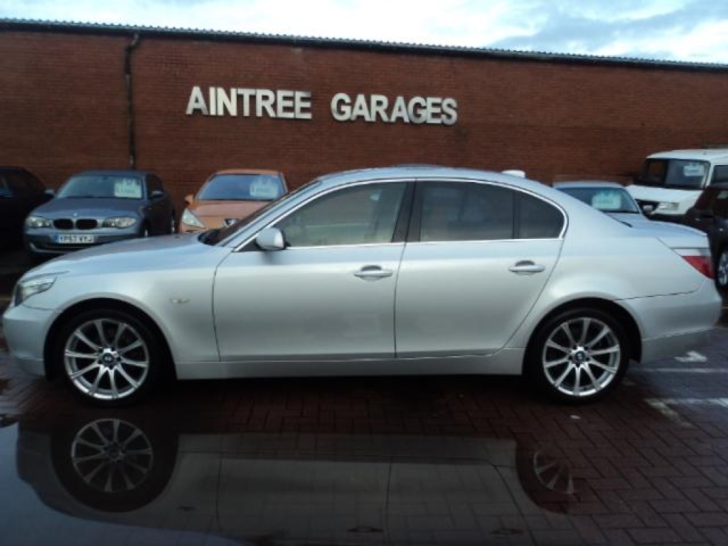 2004 BMW 5 SERIES 2.5 525D SE 4d 175 BHP 18 inc alloys******* | 0 