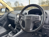 ISUZU D-MAX 2.5 TD UTAH VISION DCB Manual