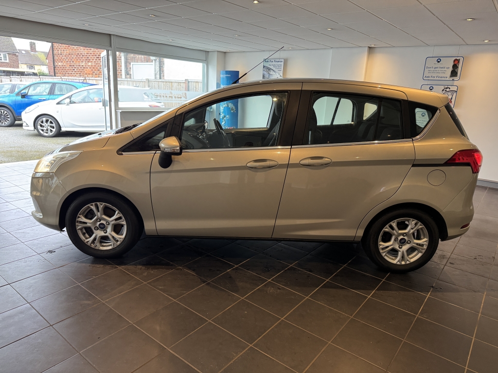 FORD B-MAX 1.0 ZETEC 5DR Manual