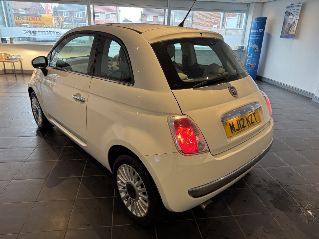 FIAT 500 1.2 LOUNGE 3DR Manual