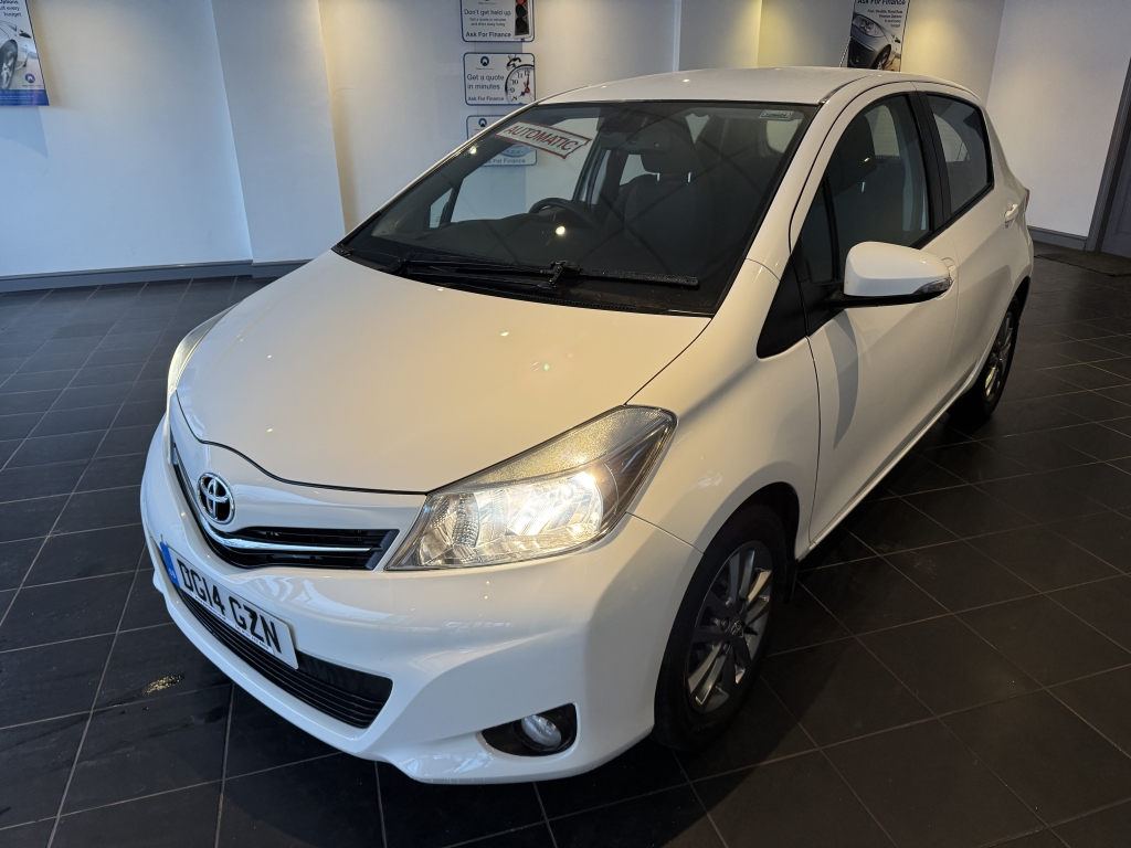 TOYOTA YARIS 1.3 VVT-I ICON PLUS 5DR CVT