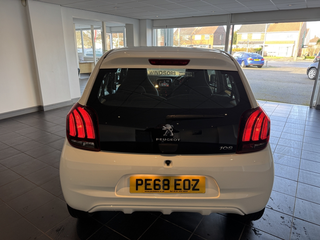 PEUGEOT 108 1.0 ACTIVE 5DR Manual