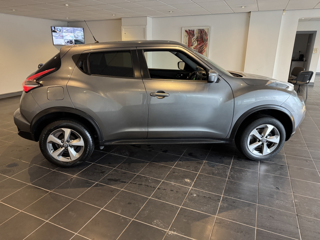 NISSAN JUKE ACENTA 1.6 ACENTA 5DR Manual