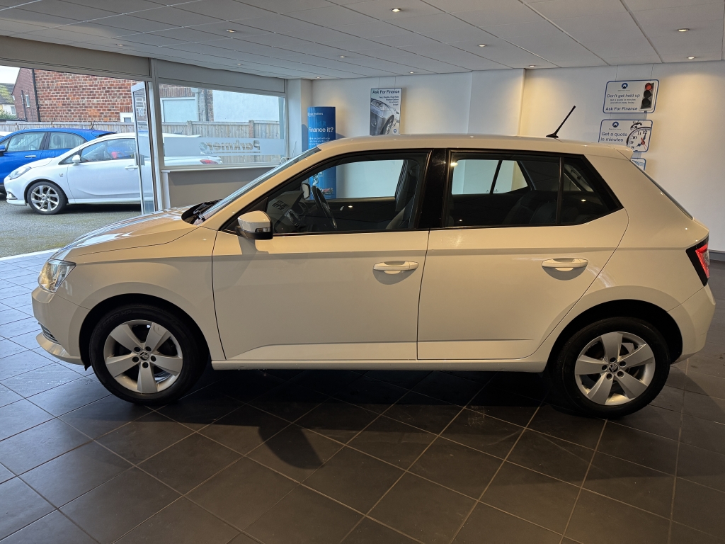 SKODA FABIA 1.0 SE MPI 5DR Manual