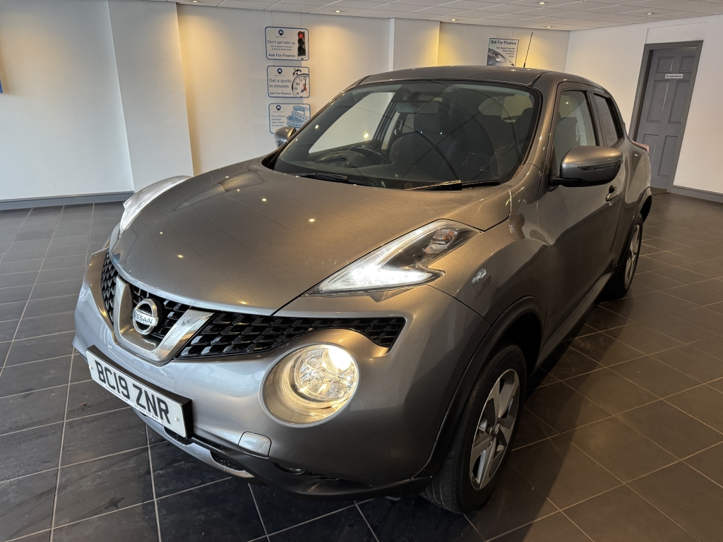 NISSAN JUKE ACENTA 1.6 ACENTA 5DR Manual