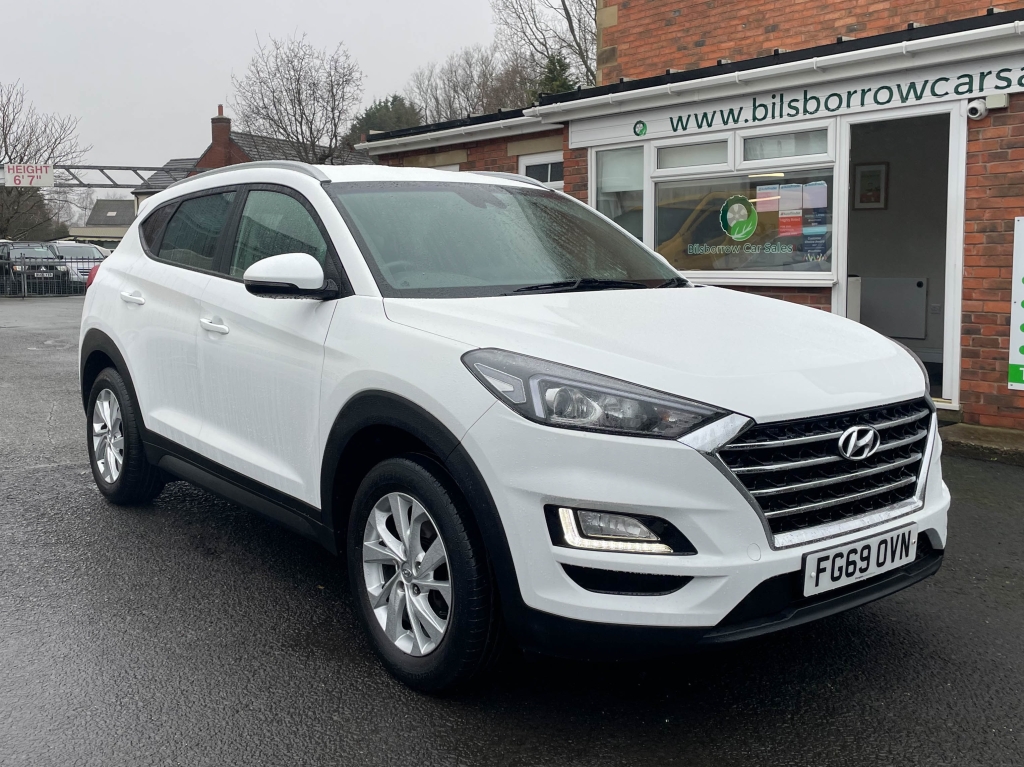 HYUNDAI TUCSON 1.6 GDI PETROL SE NAV 5DR Manual