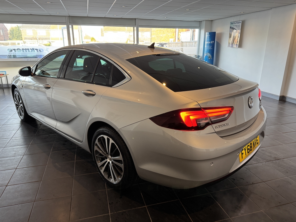 VAUXHALL INSIGNIA 1.6 ELITE NAV 5DR Automatic