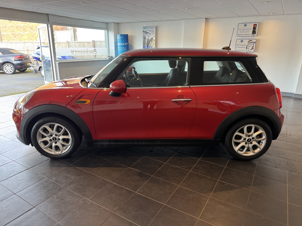 MINI HATCH 1.5 COOPER 3DR Automatic