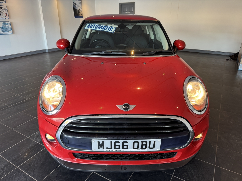 MINI HATCH 1.5 COOPER 3DR Automatic