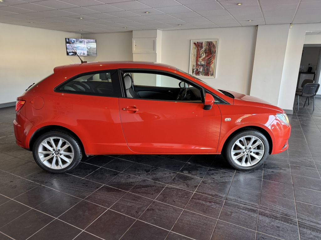 SEAT IBIZA 1.0 VISTA 3DR Manual