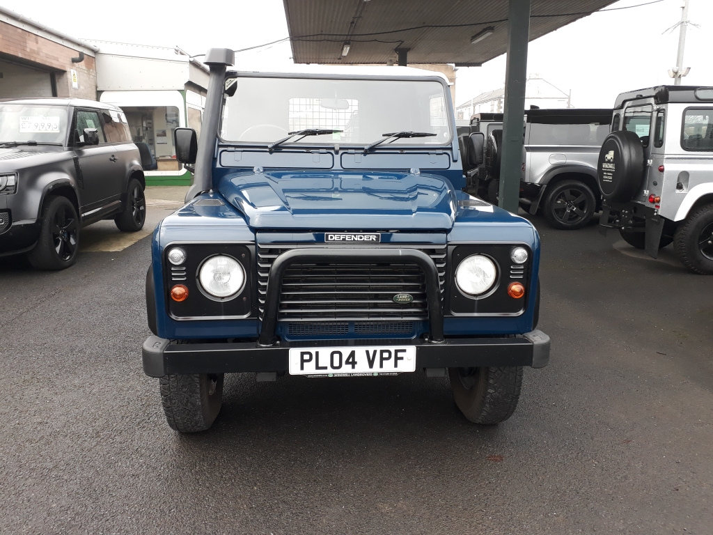 LAND ROVER DEFENDER 90 TD5 Hardtop 2.5 90 HARD-TOP TD5 Manual