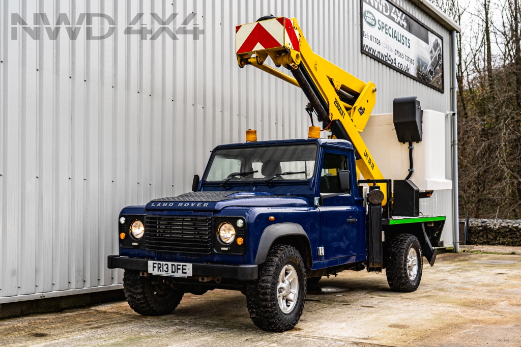 Used LAND ROVER DEFENDER 2.2 TD C/C in Lancashire