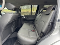 NISSAN PATHFINDER 2.5 DCI TEKNA 5DR Manual