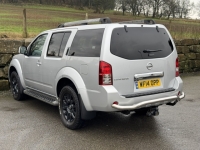 NISSAN PATHFINDER 2.5 DCI TEKNA 5DR Manual