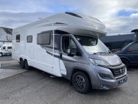 AUTO-TRAIL Comanche 