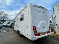 AUTO-TRAIL Comanche 