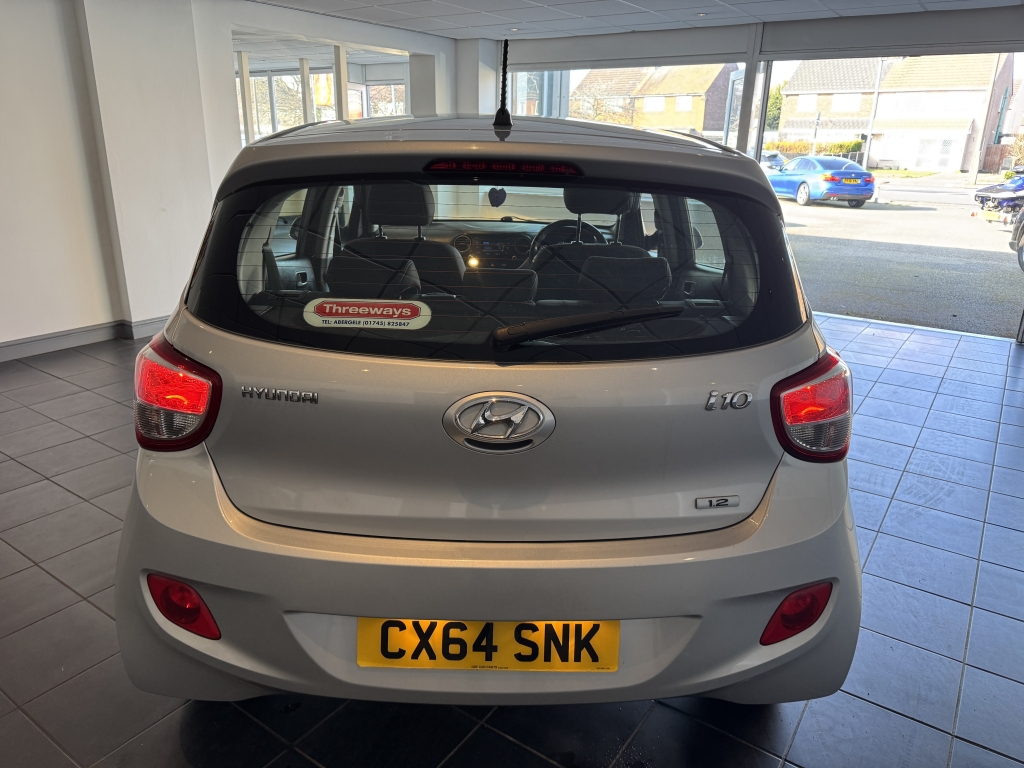 HYUNDAI I10 1.2 PREMIUM 5DR Manual