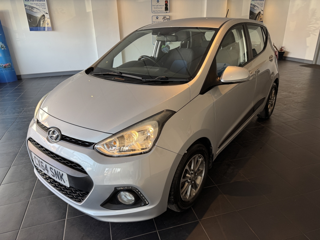 HYUNDAI I10 1.2 PREMIUM 5DR Manual