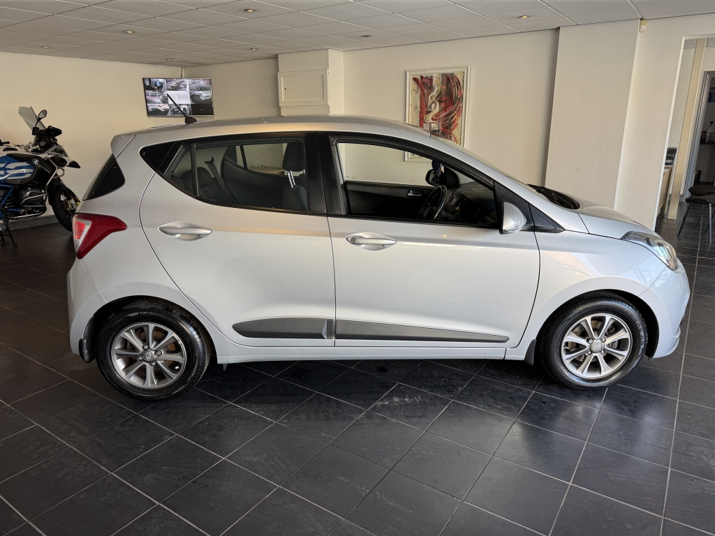 HYUNDAI I10 1.2 PREMIUM 5DR Manual